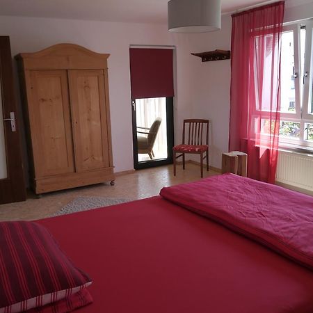 Punkrock Harbour Pension Baehr Карлсруе Екстер'єр фото